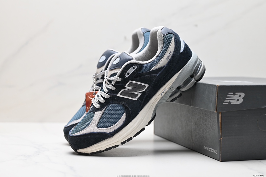 150 New Balance 2002R 复古单品  ML2002RQ