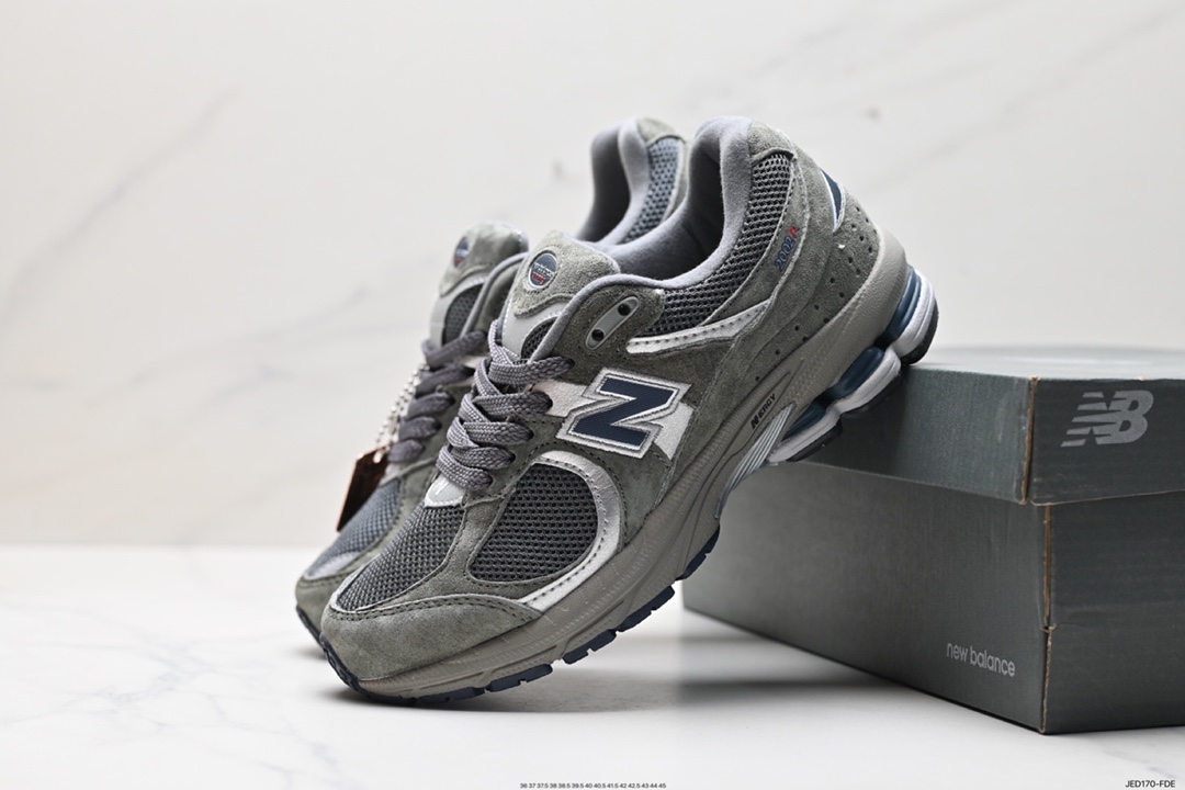 150 New Balance 2002R 复古单品  ML2002RQ