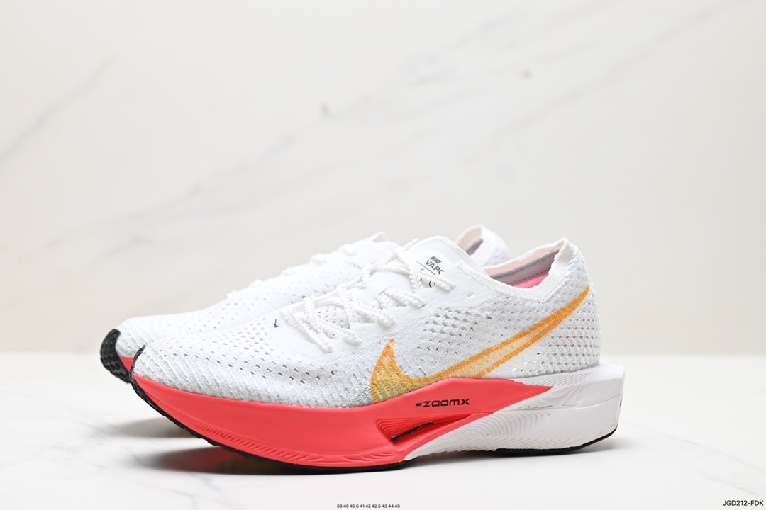 NIKE ZoomX Vaporfly NEXT马拉松泡棉超轻缓震运动慢跑鞋 DV4219-101