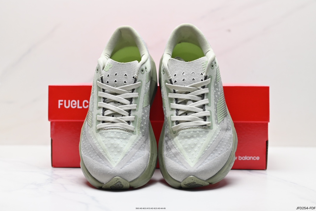 170 New Balance FuelCell SuperComp Elite v4 运动舒适耐磨低帮休闲跑步鞋 WFCXNM4