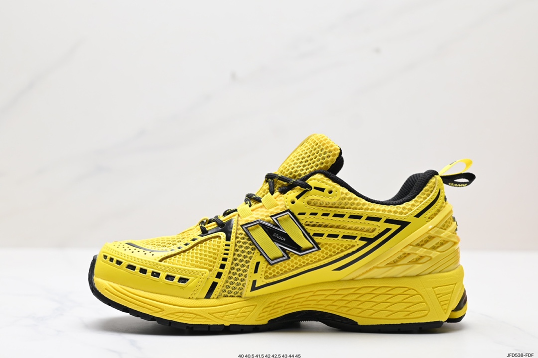 170 NB 新百伦 New Balance 1906系列复古老爹风休闲运动慢跑鞋 M1906RGA