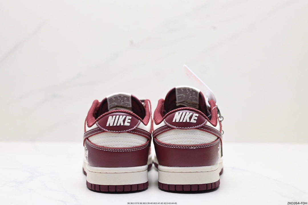 Nike SB Dunk Low BB9898-001