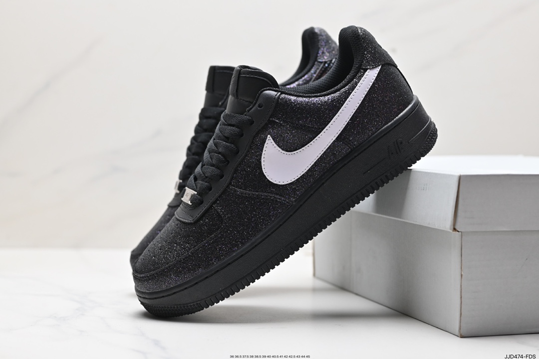 Air Jordan Force 1 Scarpe da Skate Air Jordan Nero Bianco Top bassi