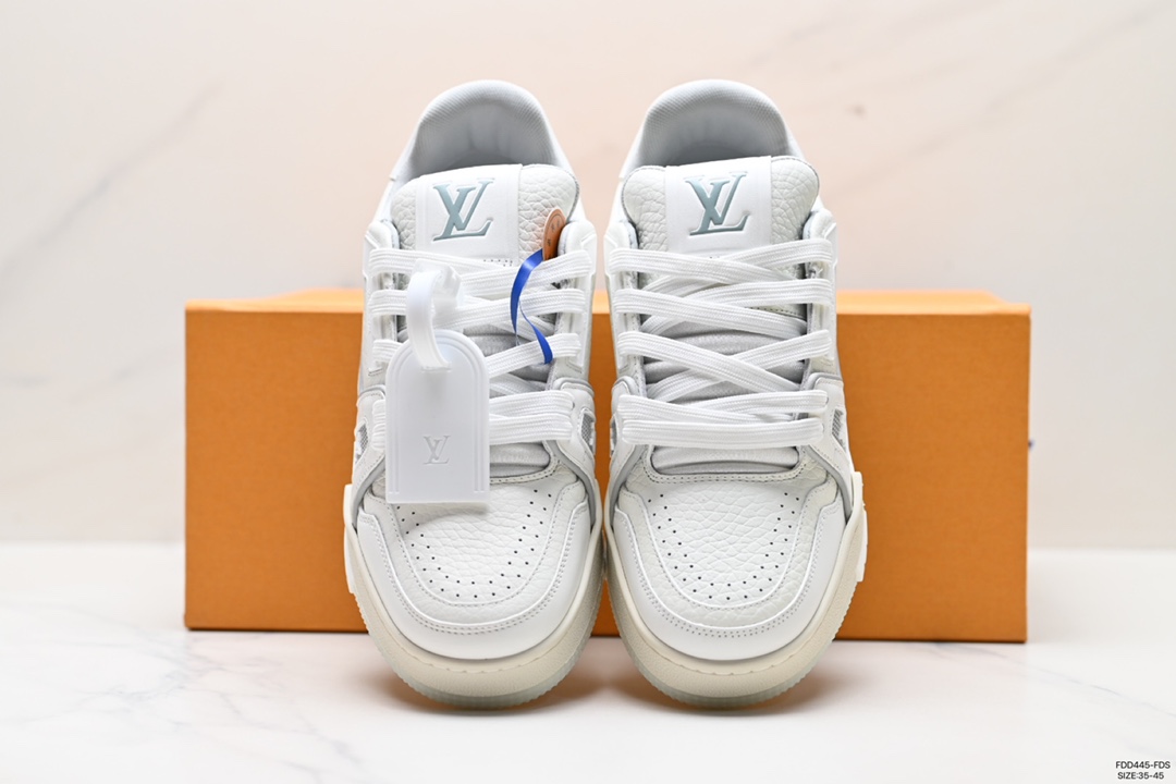 600 Louis Vuitton Trainer Sneaker Low 空胶版本