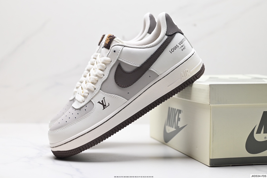 Nike Air Force 1 Low 空军一号低帮休闲运动板鞋  DH5284-100