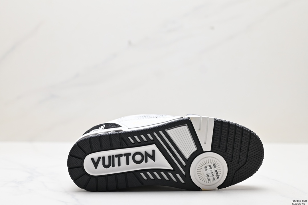 Louis Vuitton Trainer Sneaker Low 空胶版本