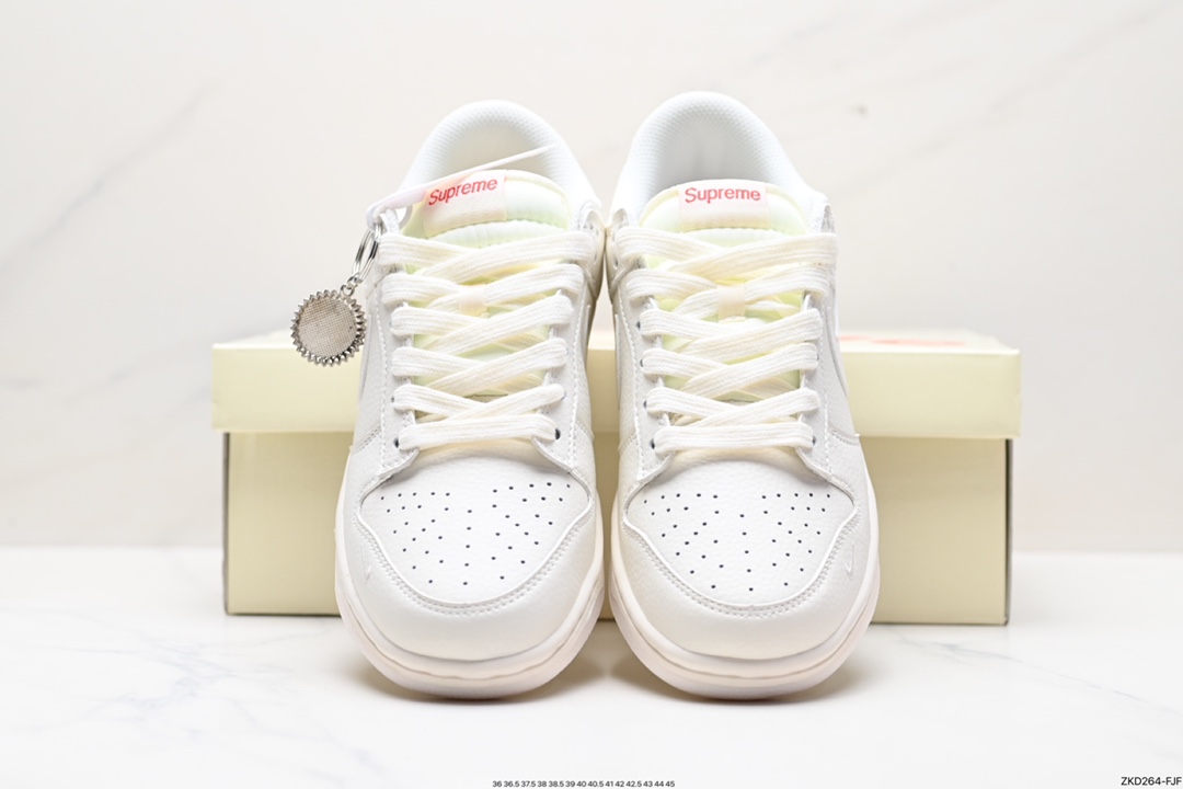 270 Nike SB Dunk Low Supreme联名 BB8675-105