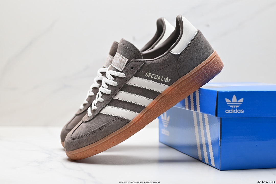 140 Adidas Handball Spezial 复古休闲板鞋 lF6490