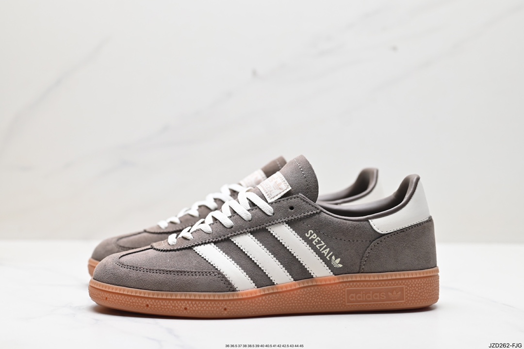 140 Adidas Handball Spezial 复古休闲板鞋 lF6490