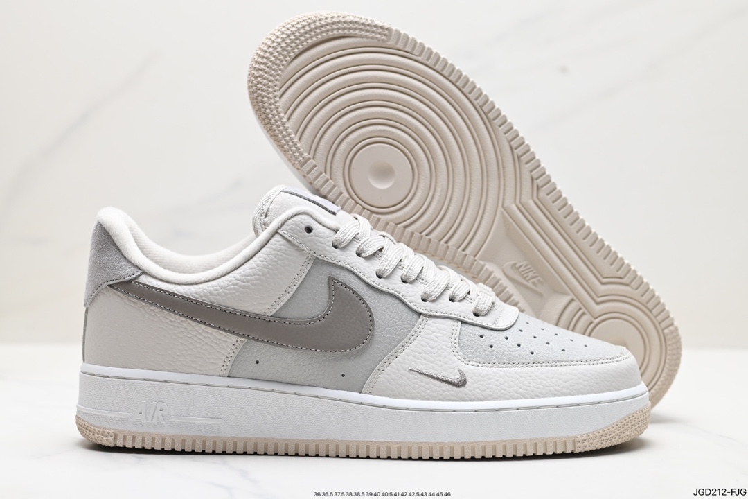 180 Nike Air Force 1 Low 07  HF5385-400