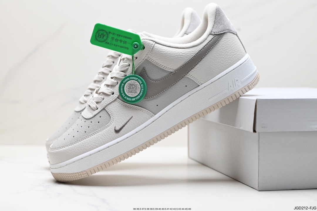 180 Nike Air Force 1 Low 07  HF5385-400