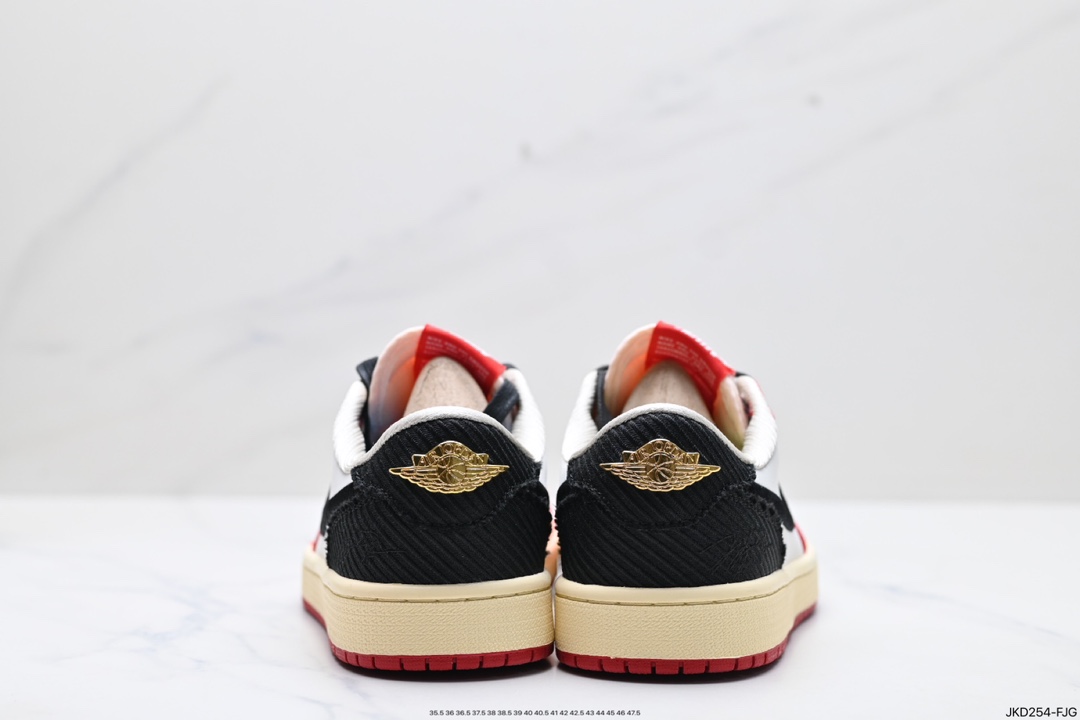 160 乔 Trophy Room 再次携手Jordan Brand共同打造全新Air Jordan 1 Low 0G联名款 FN0432-100