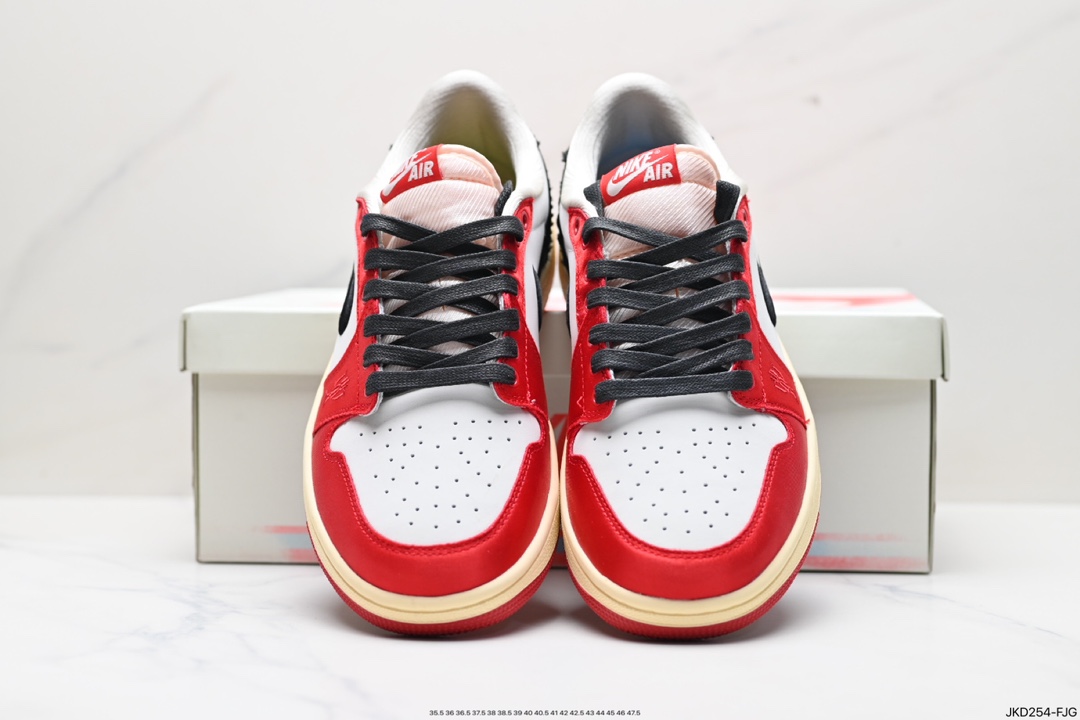 160 乔 Trophy Room 再次携手Jordan Brand共同打造全新Air Jordan 1 Low 0G联名款 FN0432-100