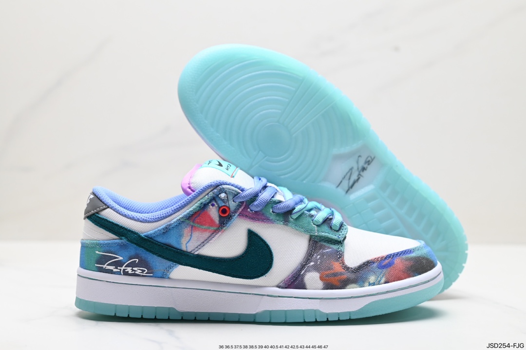 200 Futura x Nike SB Dunk 整双鞋的细节方面 HF6061-400