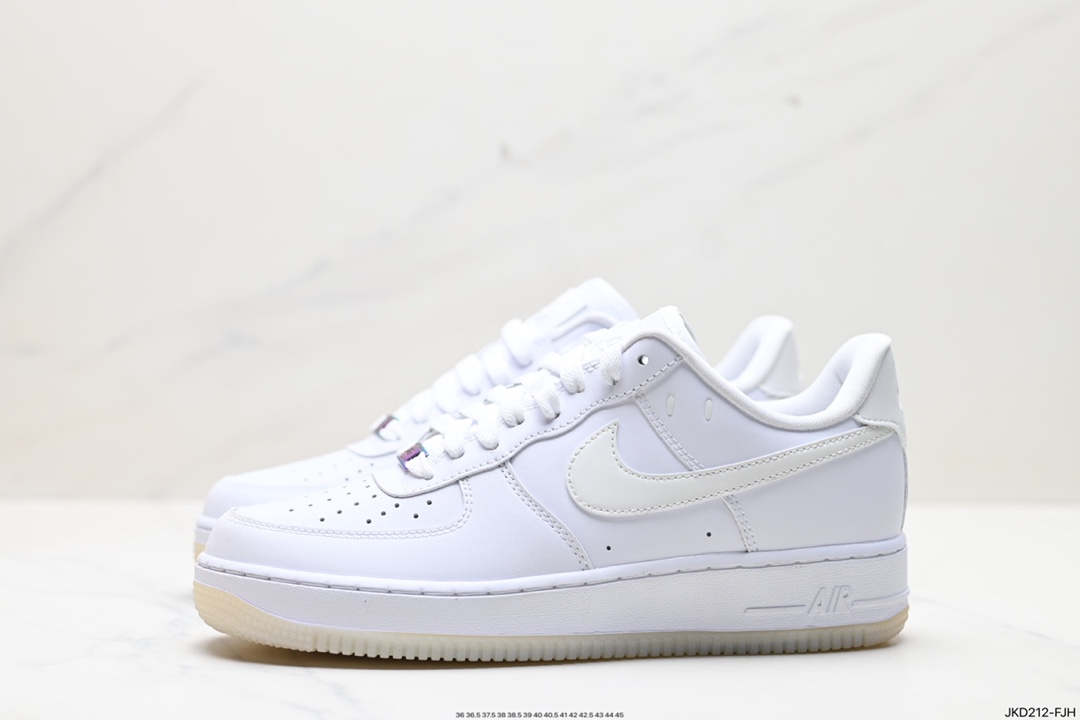 160 Nike Air Force 1 Low 空军一号低帮休闲运动板鞋  FZ5531-111