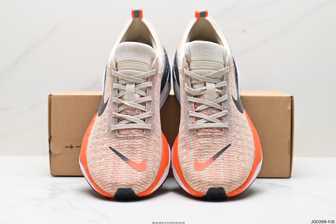 180 耐克Nike ZoomX Invincible Run Flyknit 3 SE"Ashen State Metallic"慢跑鞋 FQ8720-140