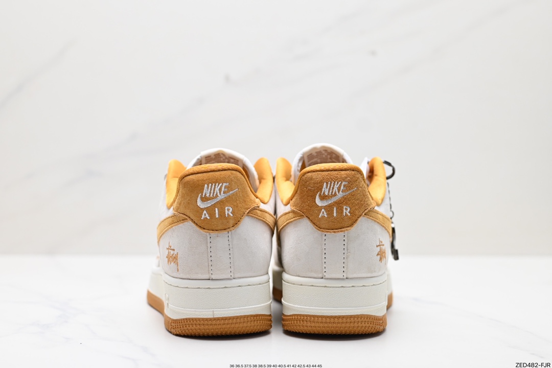 260 Nike Air Force 1 Low 07 HD1968-020