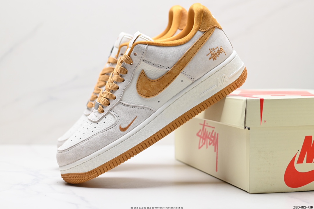 260 Nike Air Force 1 Low 07 HD1968-020