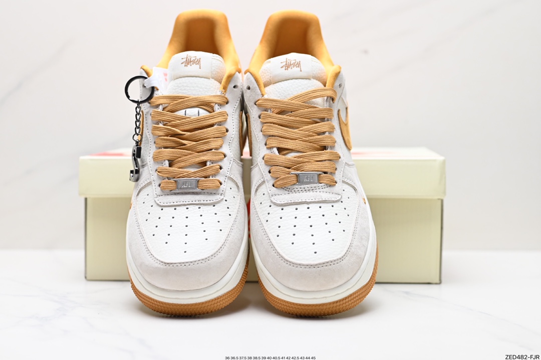 260 Nike Air Force 1 Low 07 HD1968-020