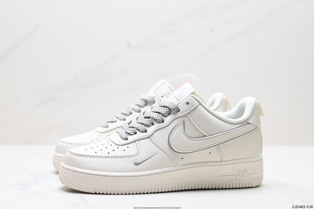 240 Nike Air Force 1 Low 07 M30319-029