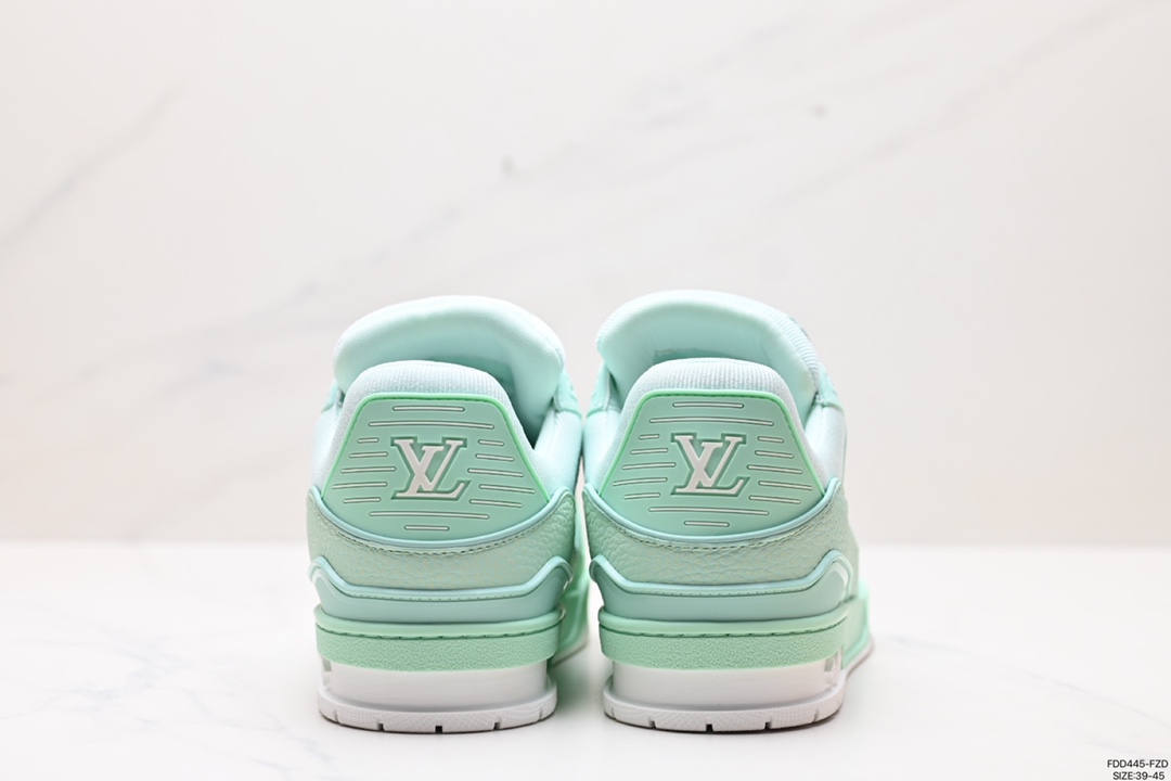 600 Louis Vuitton Trainer Sneaker Low 空胶版本