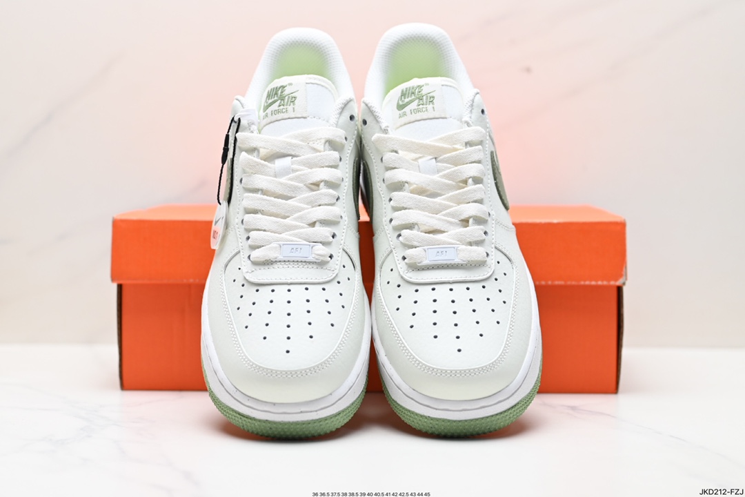 160 Nike Air Force 1 Low 空军一号低帮休闲运动板鞋 DV3808-106