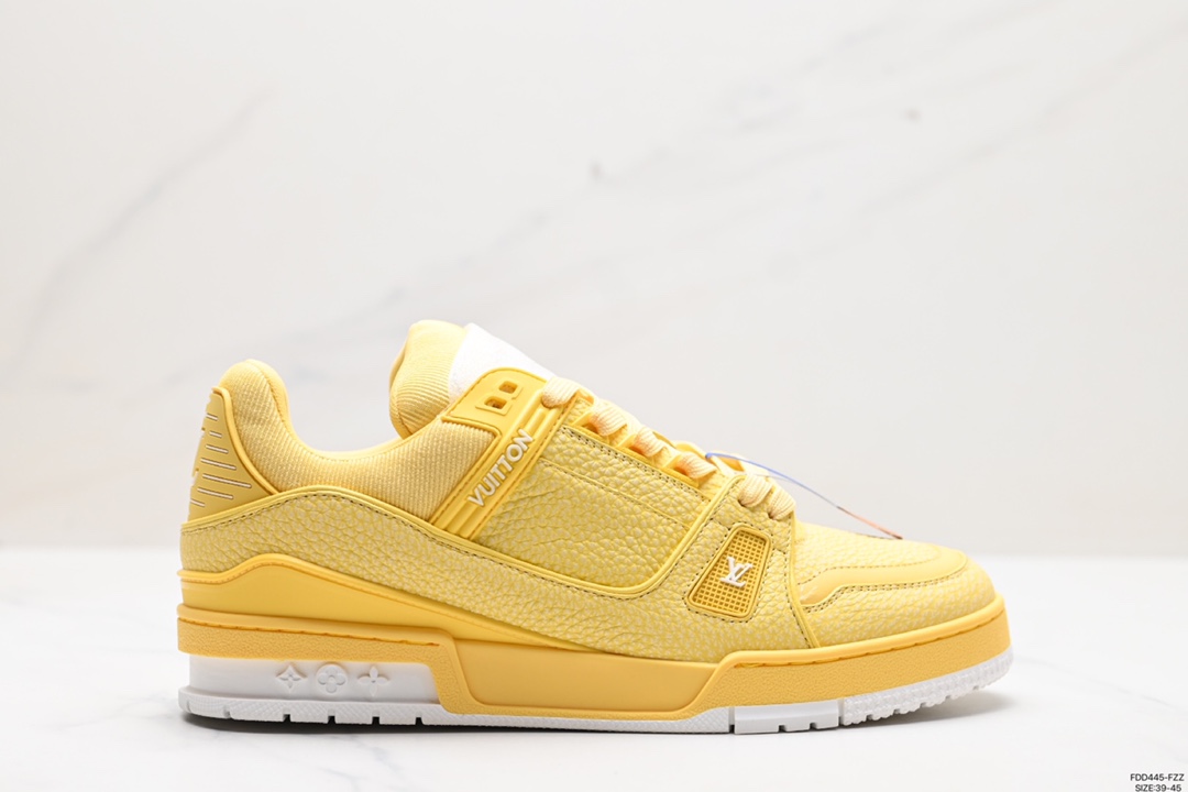 600 Louis Vuitton Trainer Sneaker Low 空胶版本