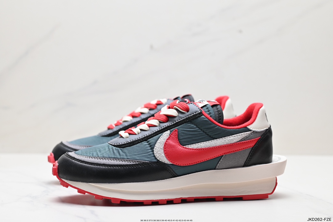 真标✅日式解构美学SACAI联名 × NIKE LDV Waffle重叠设计前卫华夫变形休闲慢跑鞋 蓝红黄sacai在SS19的发布会上展示了自己与Nike全新联名的系列,其中有两款鞋特别引人注目,这两款鞋均为混合鞋款,分别将Blazer与Dunk和Waffle Daybreak与LDV融为一体,采用了双鞋舌,双鞋带,双Swoosh的设计,并且每款鞋均有两种的配色方案. 货号:CN8898-002 ID:JKD262-FZE