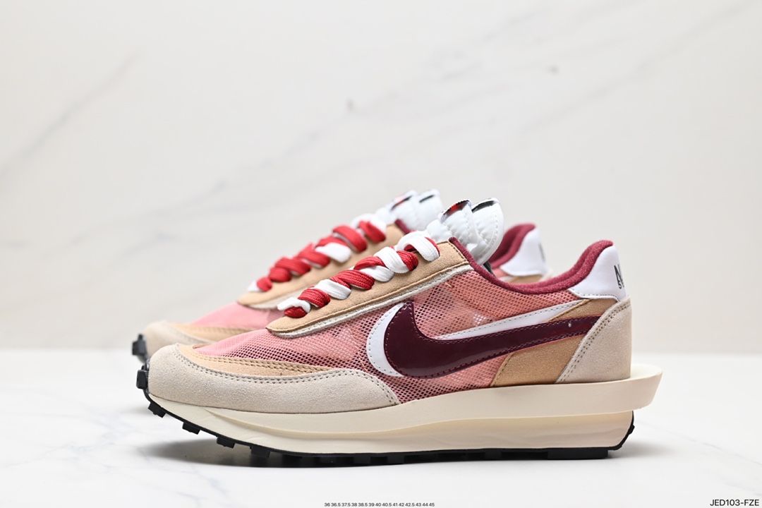 真标✅日式解构美学SACAI联名 × NIKE LDV Waffle重叠设计前卫华夫变形休闲慢跑鞋 蓝红黄sacai在SS19的发布会上展示了自己与Nike全新联名的系列,其中有两款鞋特别引人注目,这两款鞋均为混合鞋款,分别将Blazer与Dunk和Waffle Daybreak与LDV融为一体,采用了双鞋舌,双鞋带,双Swoosh的设计,并且每款鞋均有两种的配色方案. 货号:CN8898-002 ID:JED103-FZE