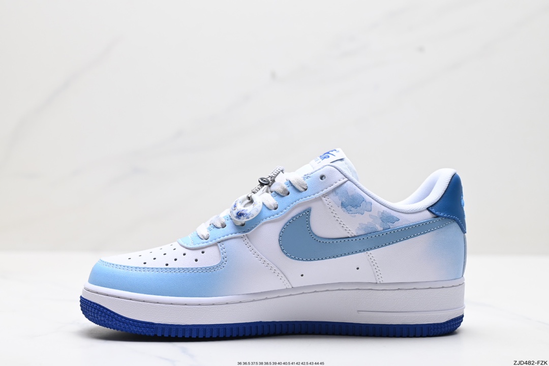 240 Nike Air Force 1 Low 07 DV0813-104