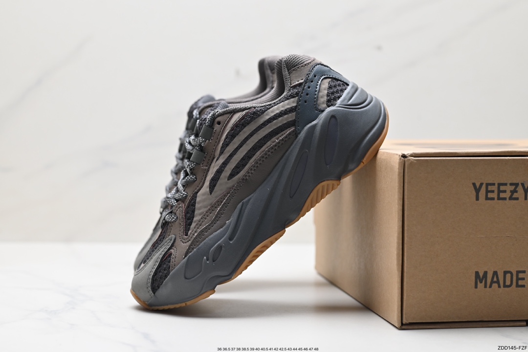 230 阿迪达斯Adidas Yeezy Boost 700 阿迪达斯椰子爆缓震复古老爹鞋 EG7489