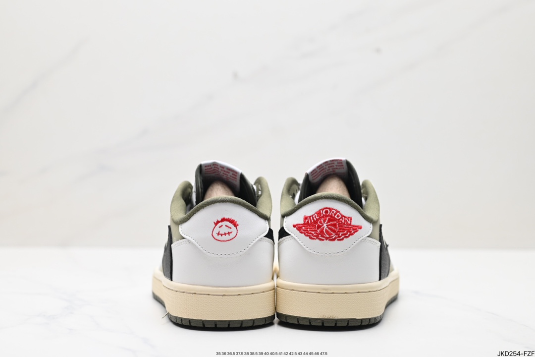 160 Travis Scott x Air Jordan 1 Low 橄榄色身着帆布 DM7866-200