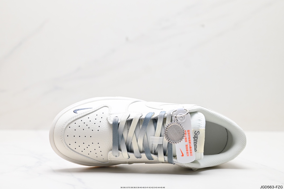 180 Nike SB Dunk Low Supreme联名 BB8675-105