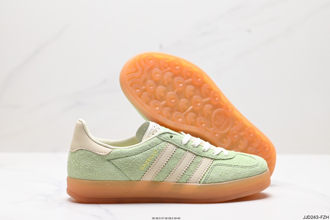 130 adlidas originals Gazelle Indoor 这款阿迪达斯运动鞋 IE2948