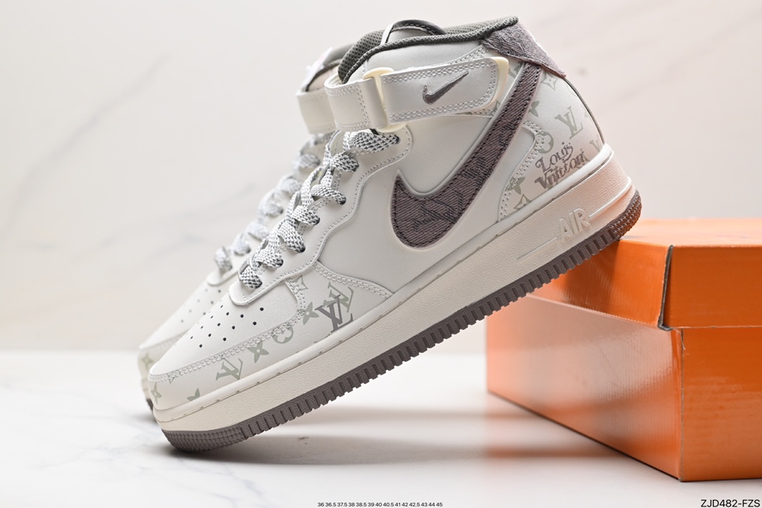 Air Force 1 ‘07 Mid LV DV9988-300