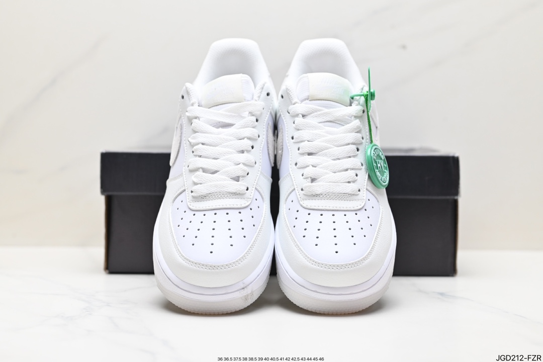 Nike Air Force 1 Low 07 FN5832-100