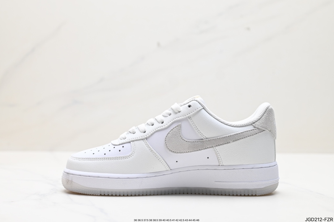 Nike Air Force 1 Low 07 FN5832-100