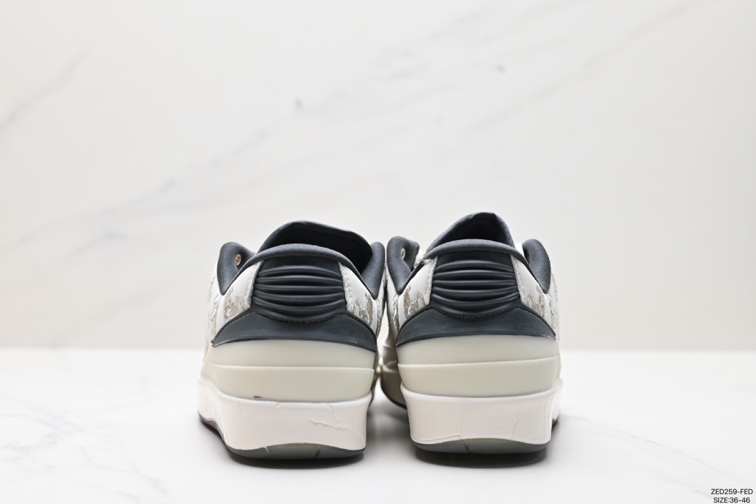 Shelflife x Jordan Air Jordan 2 retro low trendy lightweight low-top retro basketball shoes FJ5736-100