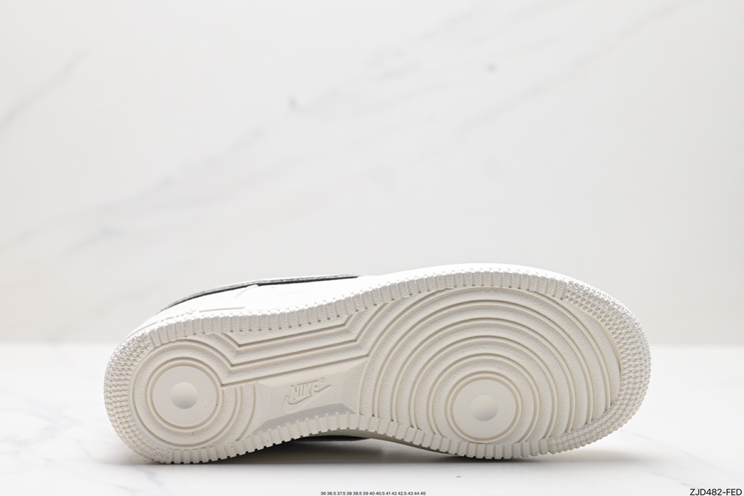 240 Nike Air Force 1 Low 07 MJ0319-022