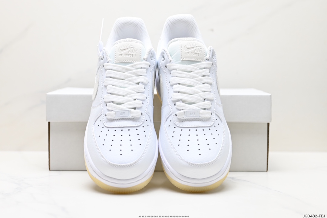 Nike Air Force 1 Low 07 AO2132-101