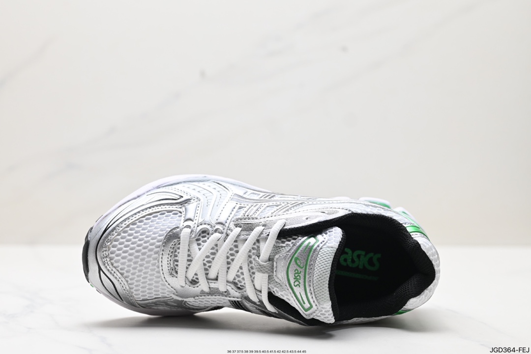 180 ASICS/亚瑟士 透气网眼鞋面配合部分合成革材质 1201A109-110