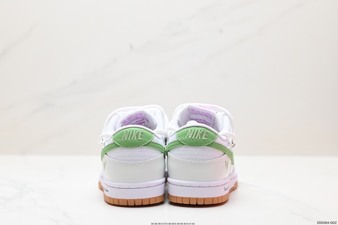 NIKE SB Dunk Low Deconstructed Straps FD9922-151