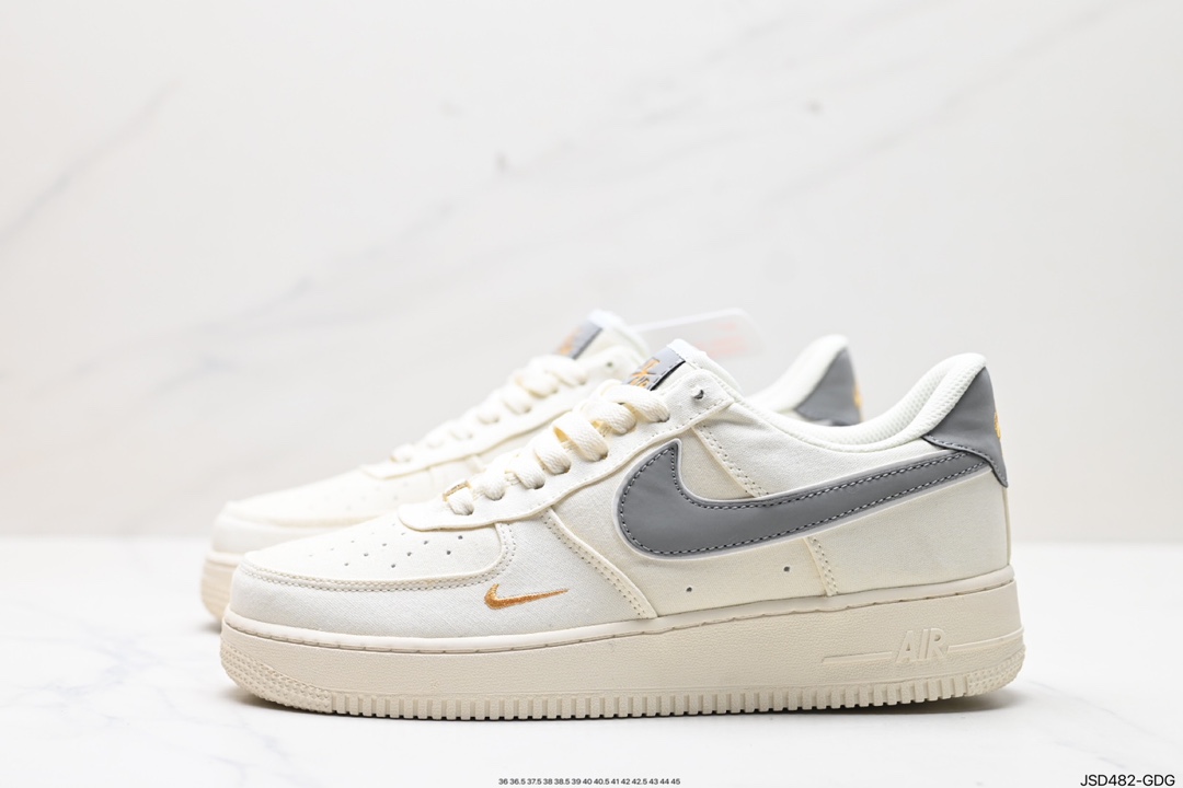 200 Nike Air Force 1 Low 07  MN5696-609