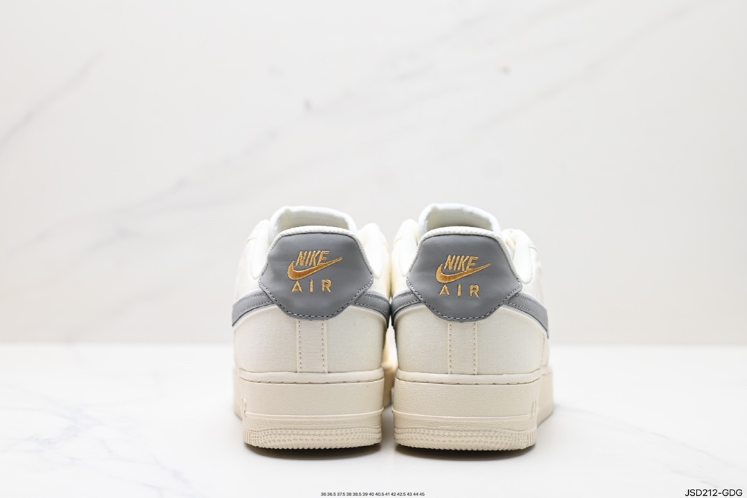 200 Nike Air Force 1 Low 07  MN5696-609