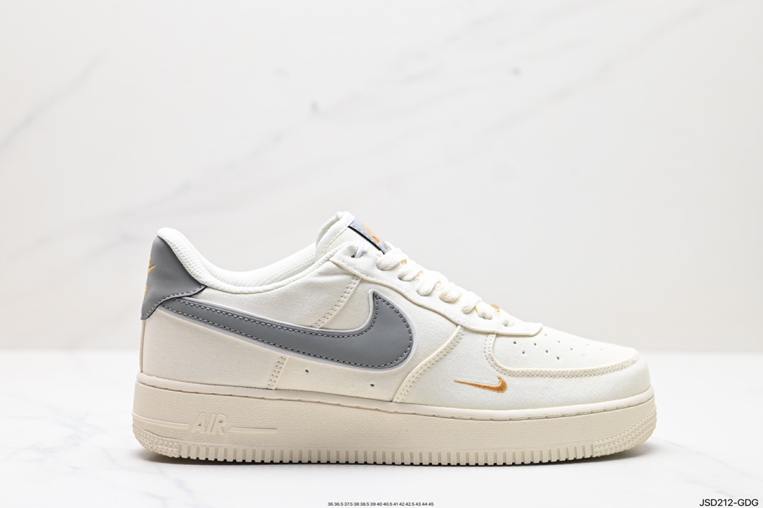 200 Nike Air Force 1 Low 07  MN5696-609