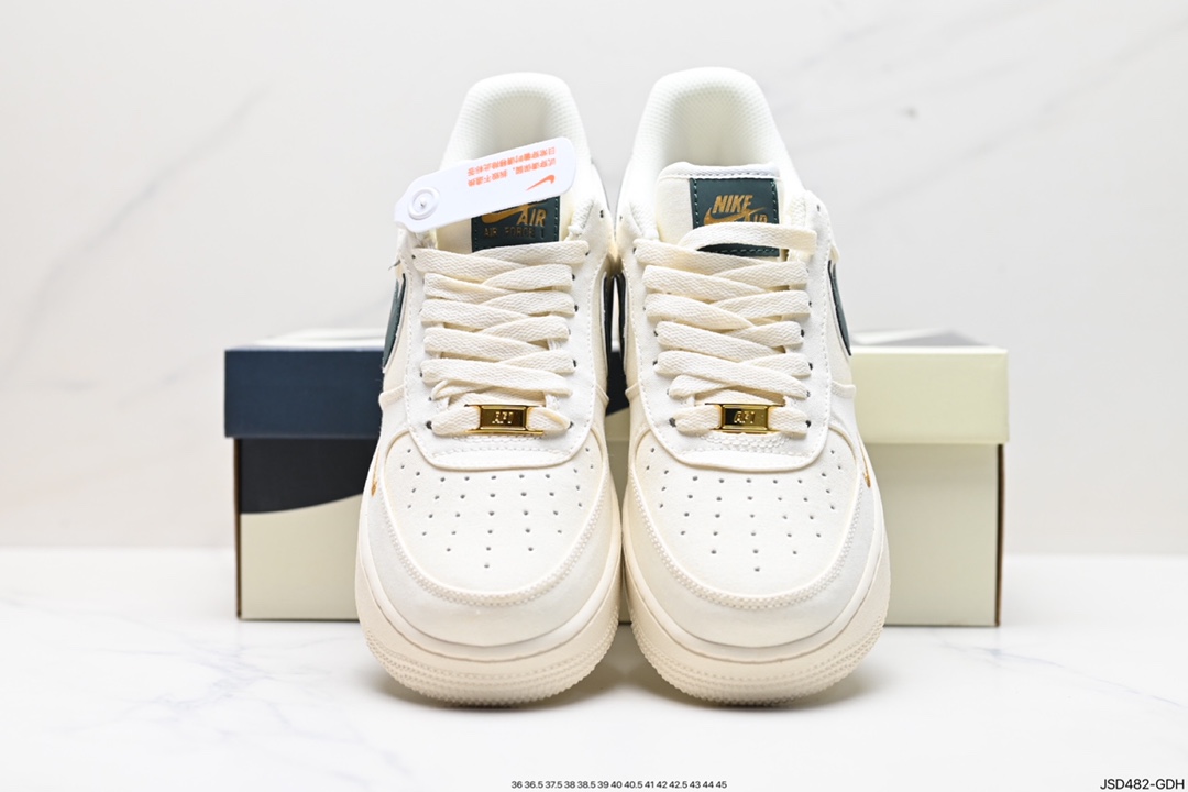 200 Nike Air Force 1 Low 07 MN5696-309