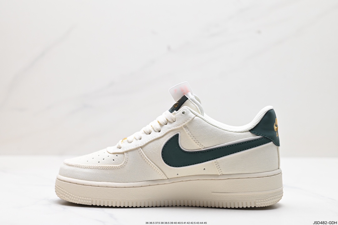 200 Nike Air Force 1 Low 07 MN5696-309