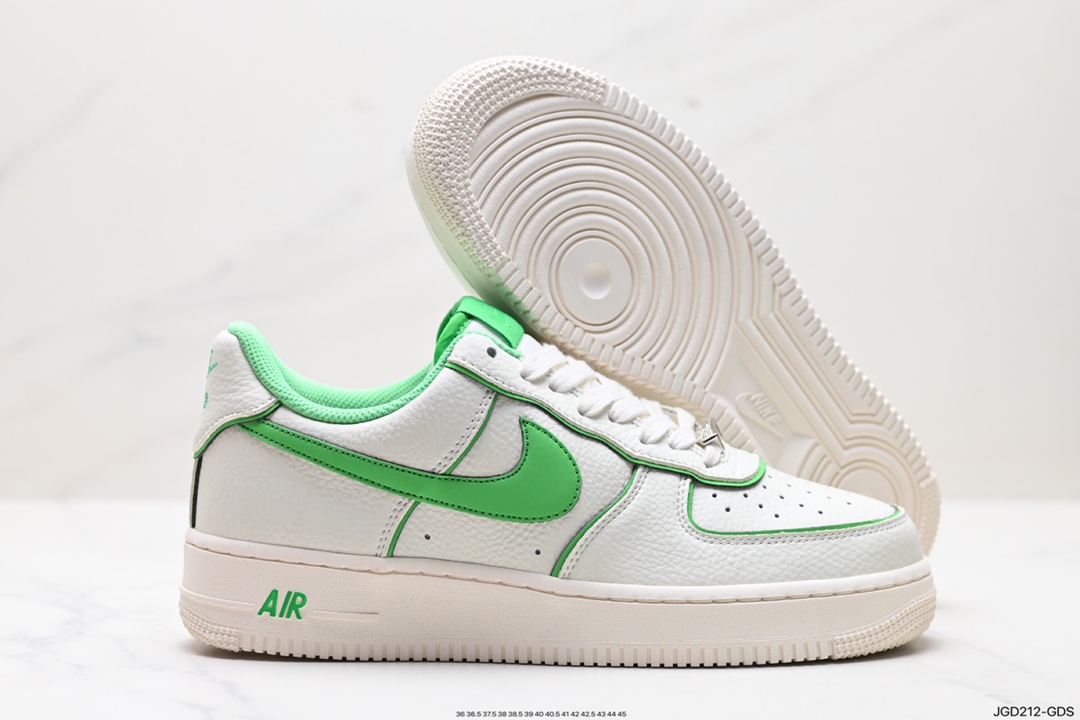 180 Nike Air Force 1 Low 07  UH8958-022