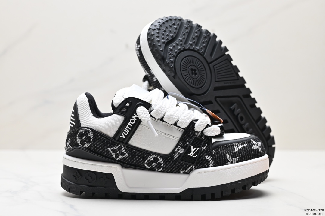 620 Louis Vuitton Trainer Sneaker Low 空胶版本