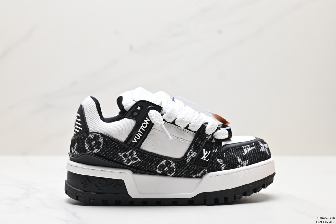 620 Louis Vuitton Trainer Sneaker Low 空胶版本